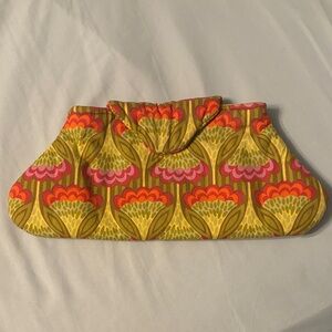 Floral Clutch Bag - Multicolor